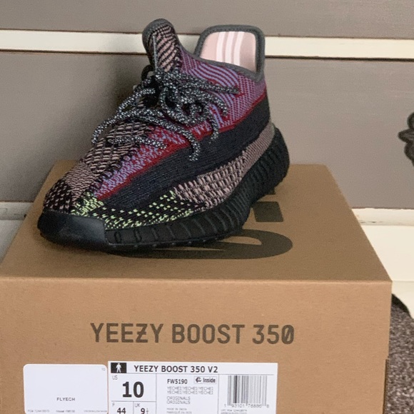 Adidas Yeezy Boost 350 V2 Yecheil Non Reflective - Picture 3 of 8